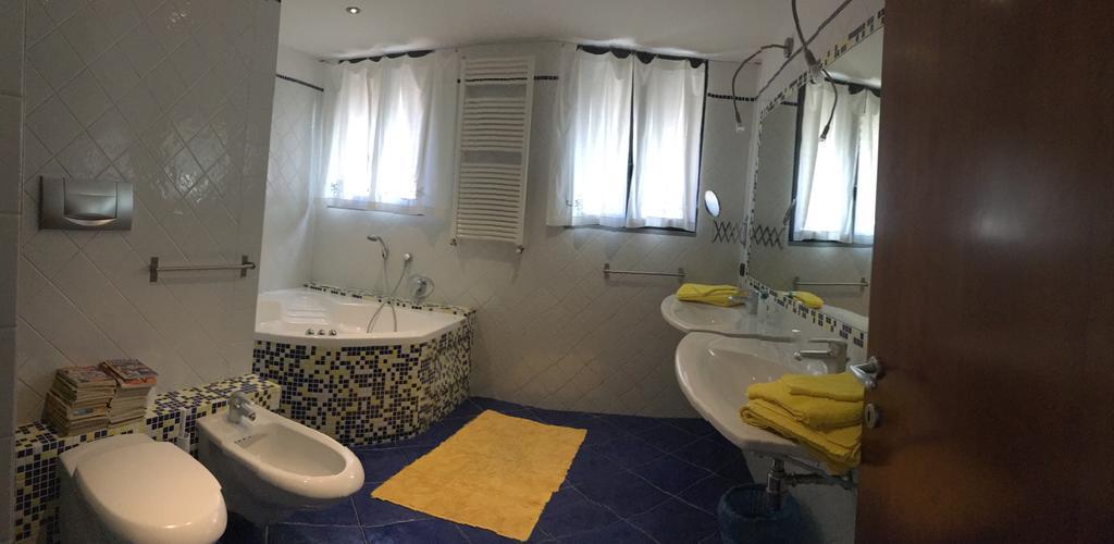 Apartmán Sotto Il Tetto Di Sofia Florencie Exteriér fotografie